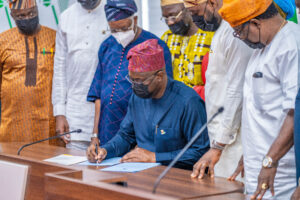 Signing of the Oyo State 2022 Appropriation Bill
