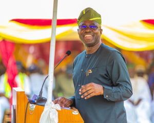 Governor Seyi Makinde delivering his remarks at the flag off of the Oyo-Iseyin Road reconstruction on December 16, 2021