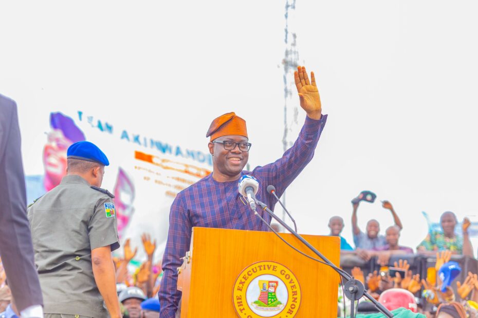 Gedu-Oroki-Sabo-Asipa Governor Seyi Makinde at the Gedu-Oroki-Sabo-Asipa Road commissioning