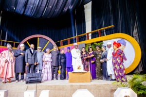 Governor Seyi Makinde and others cutting the cake at the Inauguration Gala Night on May 29, 2023