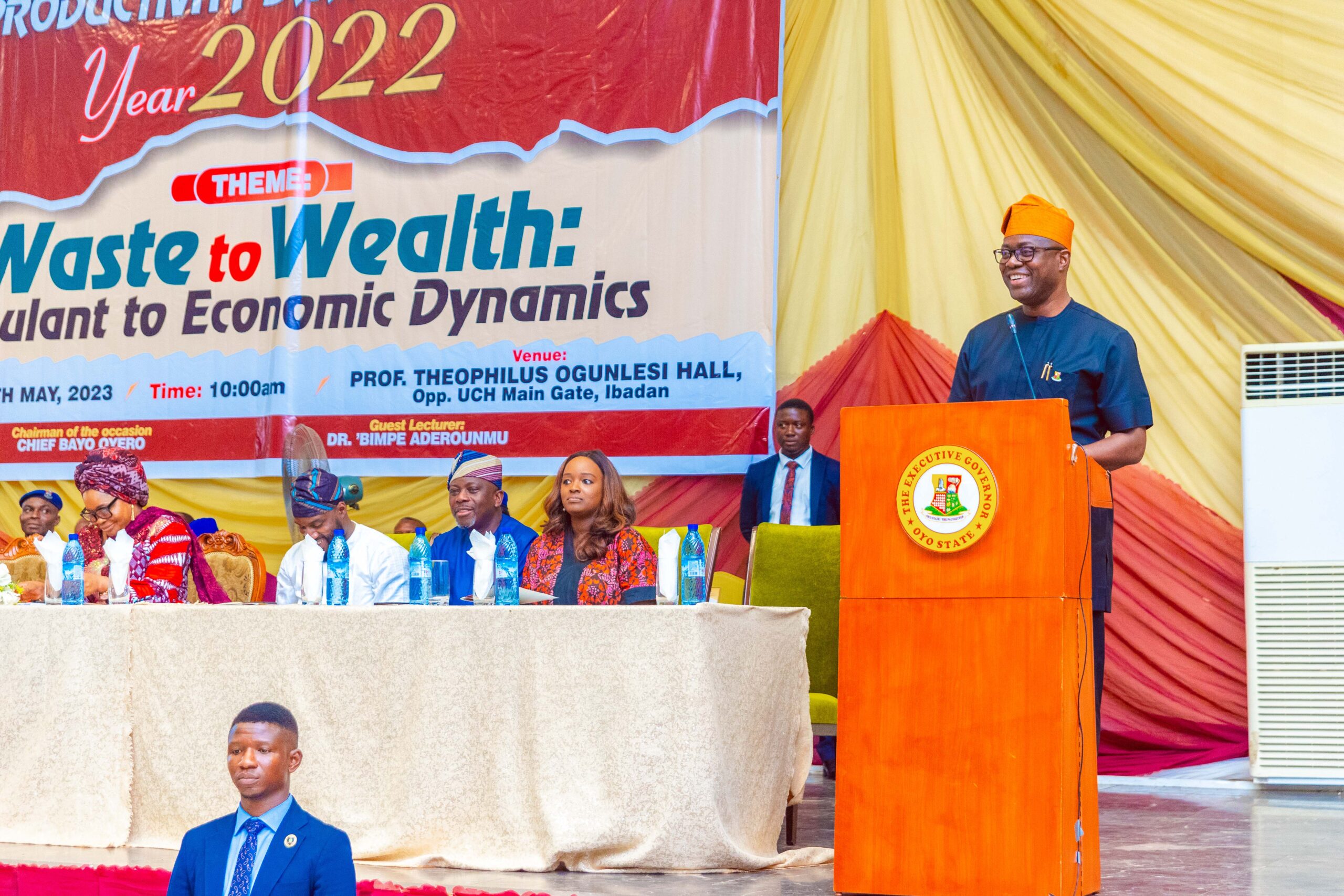 Workers Award (Jesse) (25) Governor Seyi Makinde delivering his remarks at the Year 2022 Oyo State Civil/Public Service Productivity Day/Merit Award Ceremony on May 4,2023.