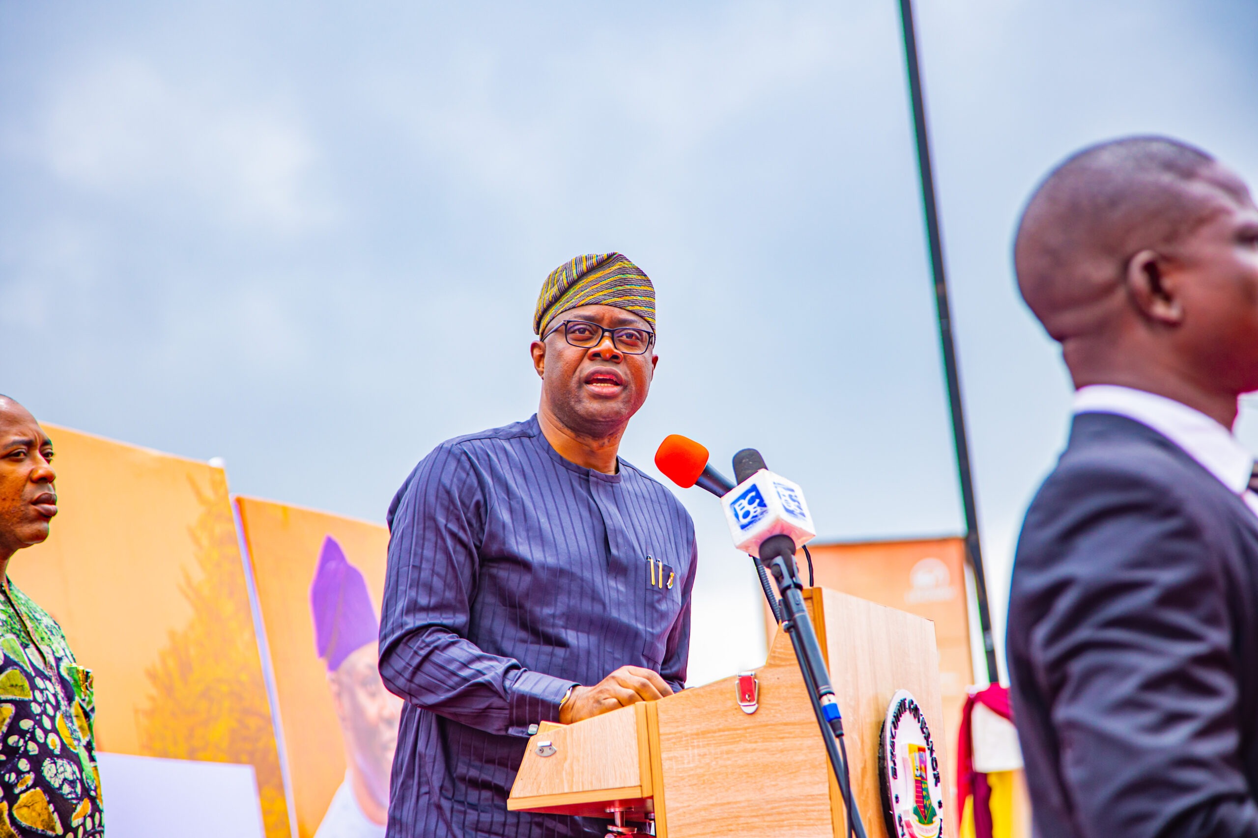 Governor Seyi Makinde’s Remarks at the Commissioning of 38.48 Km of Feeder Roads in the Ibadan
