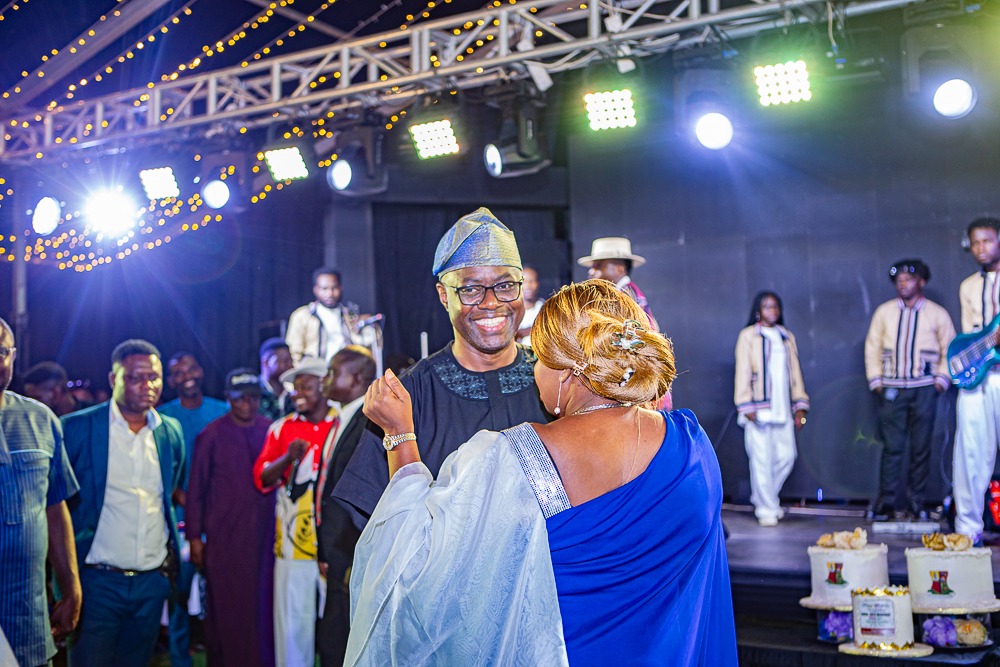 HE and wife dancing duing his birthday as published in Newsletter 129
