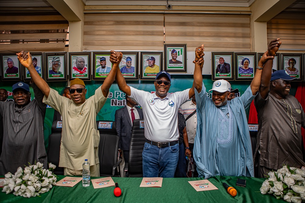 Signing of MOU between PDP and APM