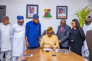 Governor Seyi Makinde Signing Executive Order No 2 of 2026 on 5 June 2026